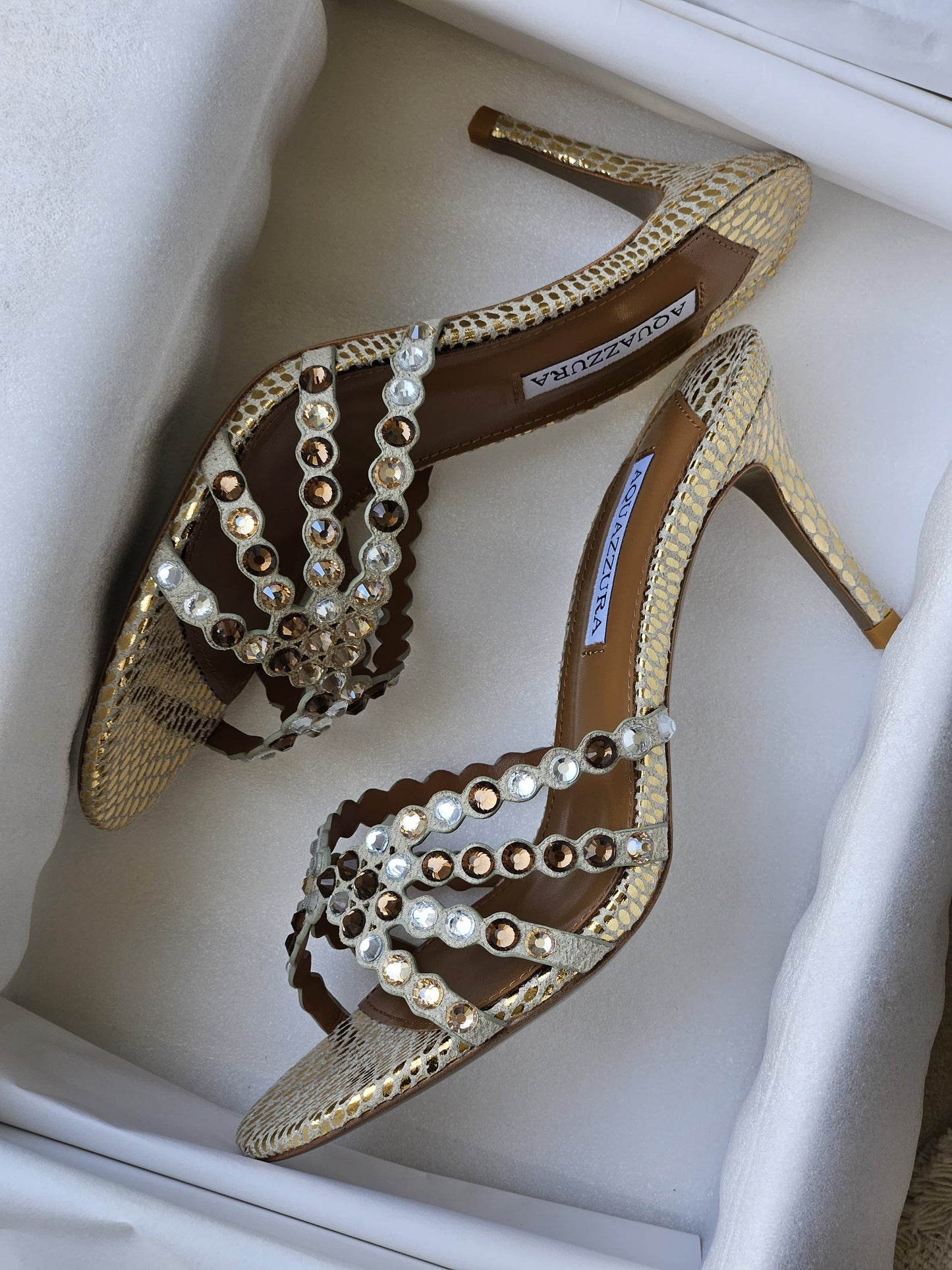 AQUAZZURA