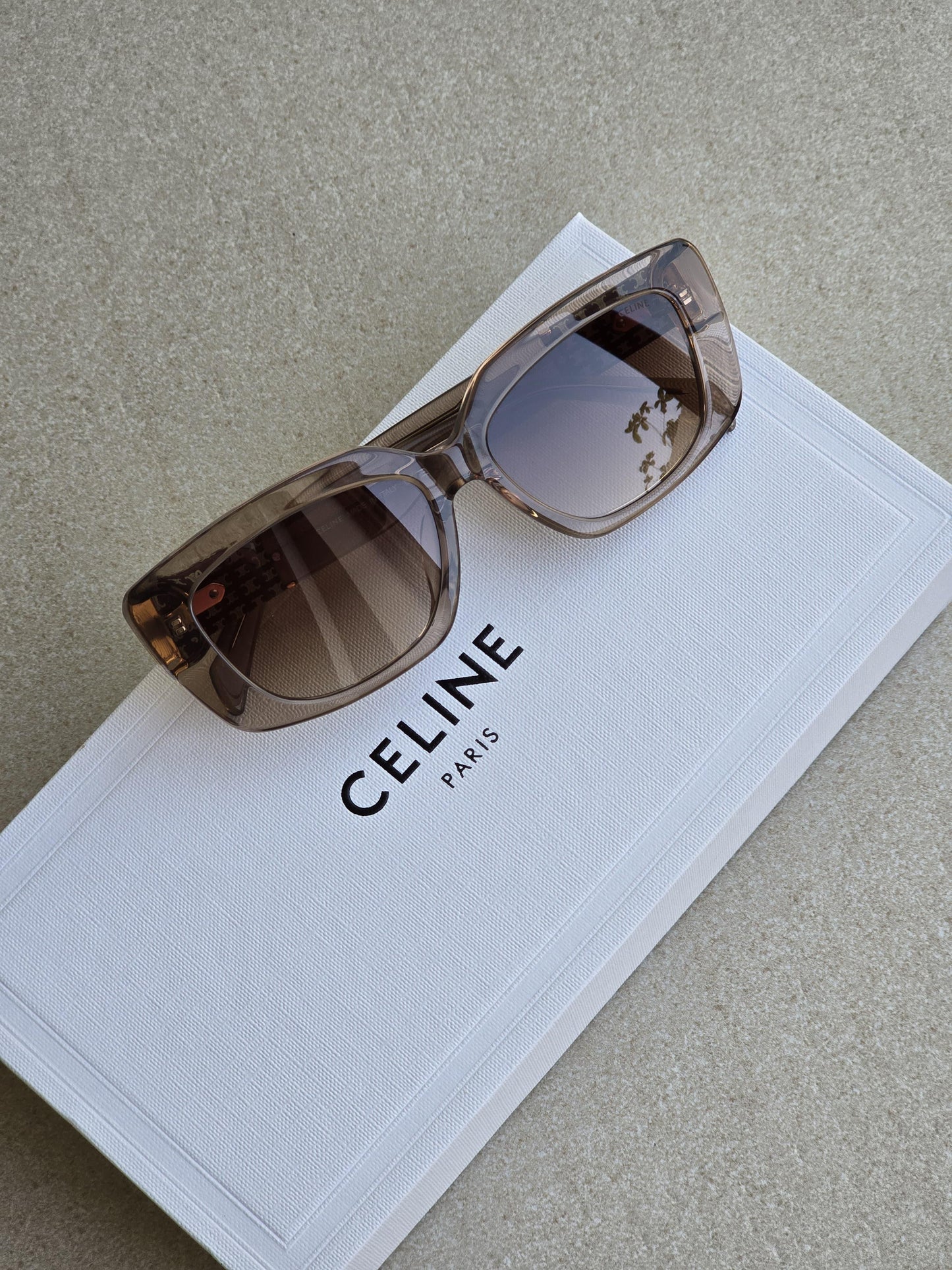 CELINE