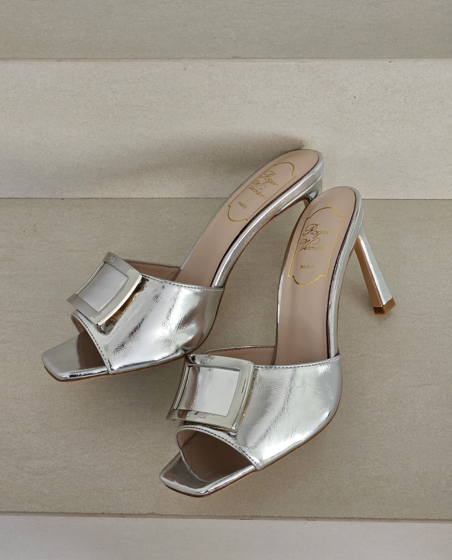 ROGER VIVIER