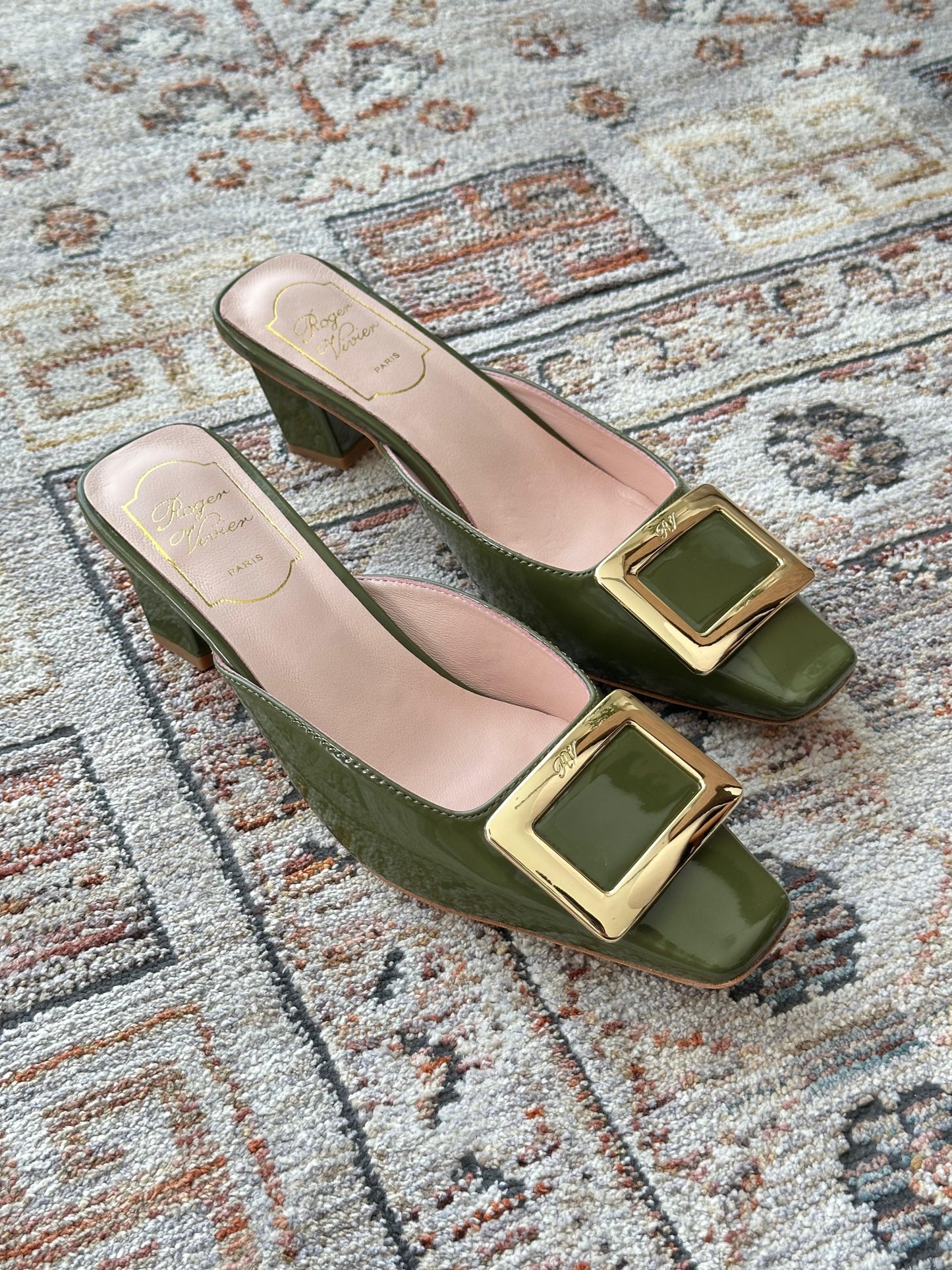 ROGER VIVIER
