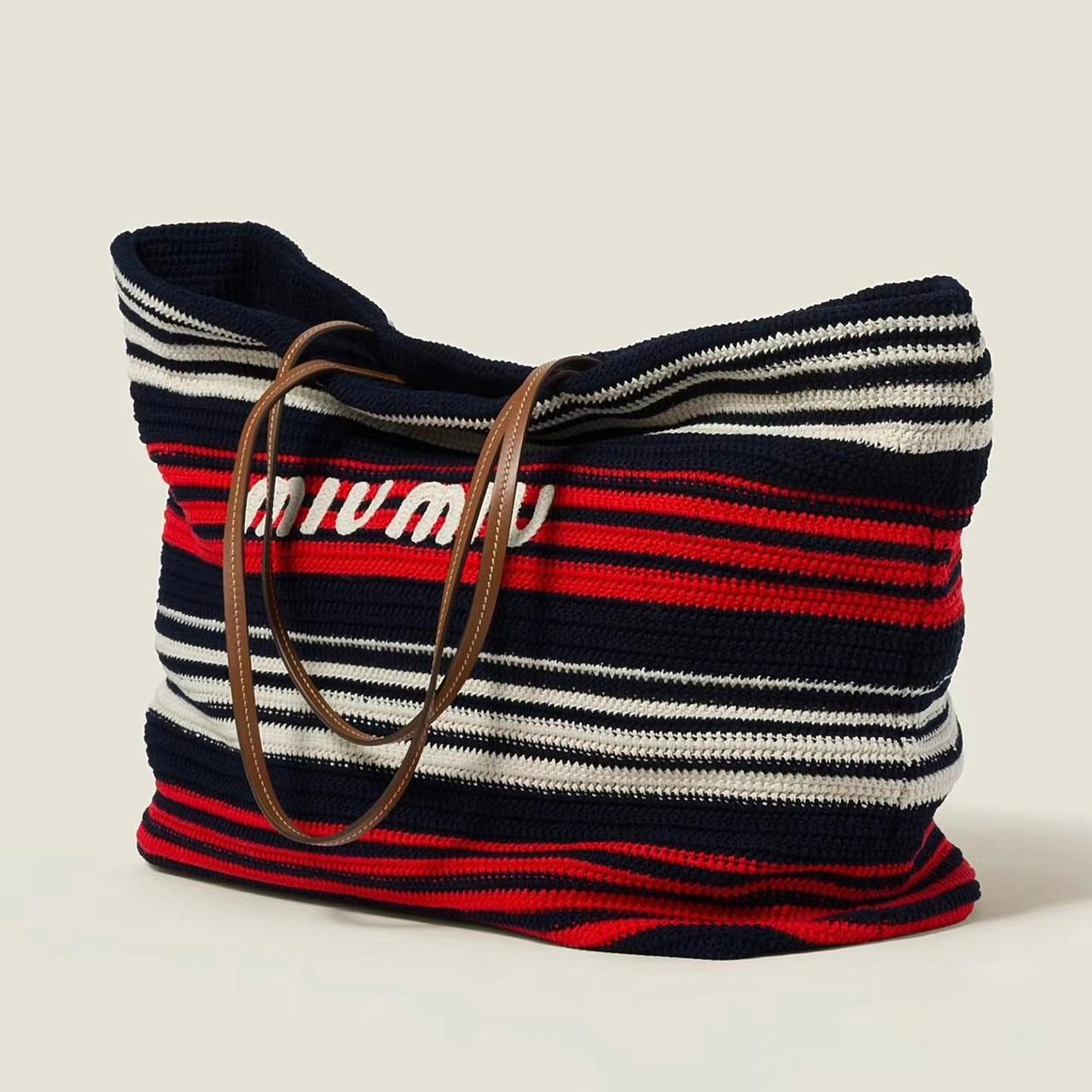 MIU MIU